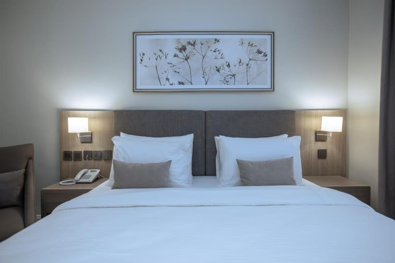 Knightsbridge Hotel & Suites Abuja Buitenkant foto