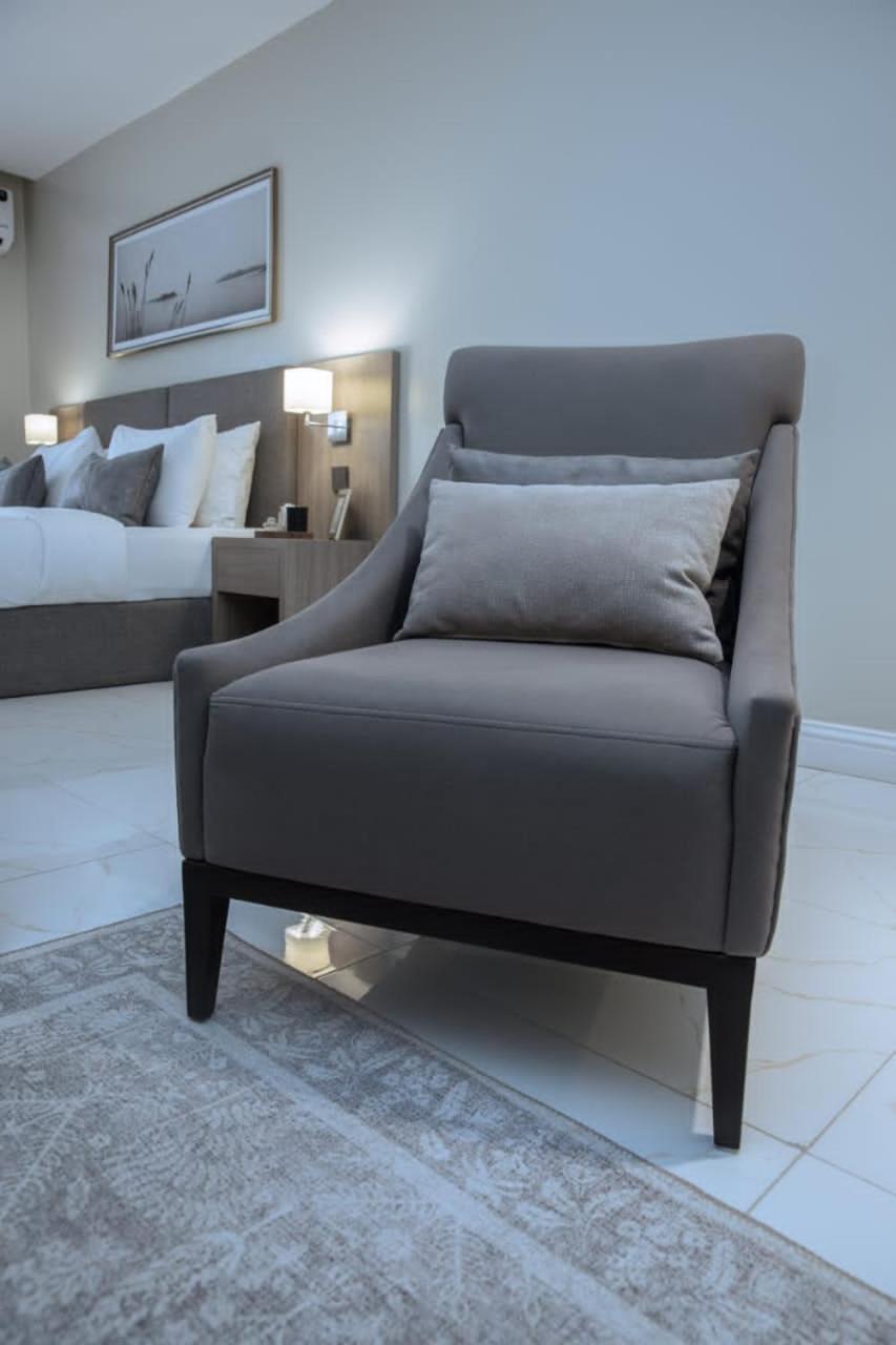 Knightsbridge Hotel & Suites Abuja Buitenkant foto