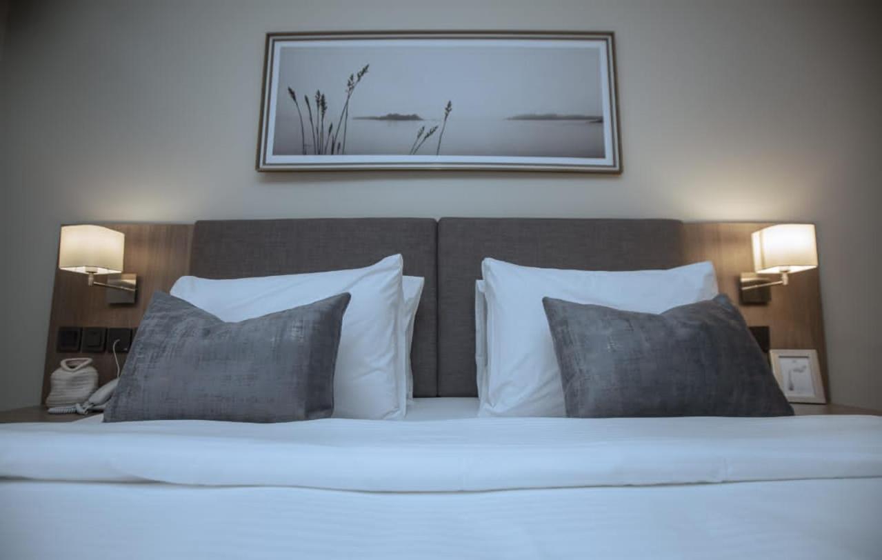 Knightsbridge Hotel & Suites Abuja Buitenkant foto